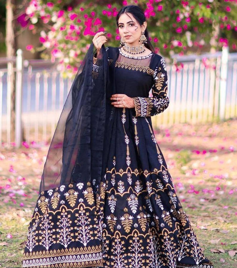 Elegant Black Silk Maxi Suit with Embroidered Details - 3 Piece Set