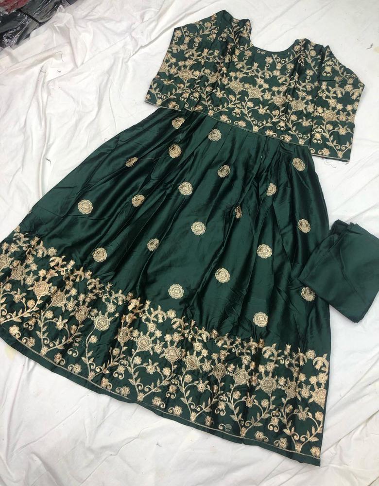 2 Pcs Women's Stitched Shamoz Silk Embroidered Maxi