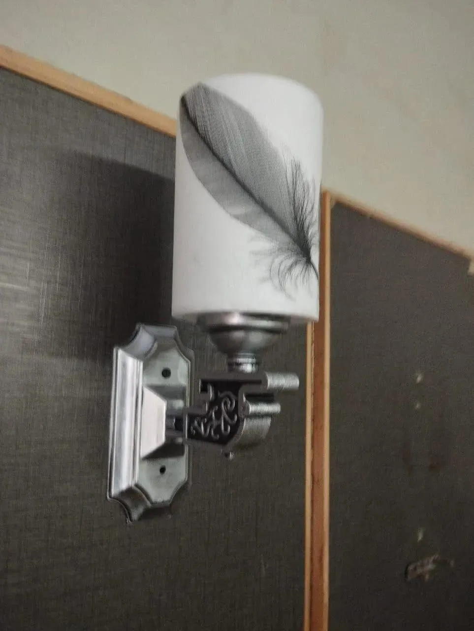 Modern Feather Lamp White Shade Brass Base for Home Office