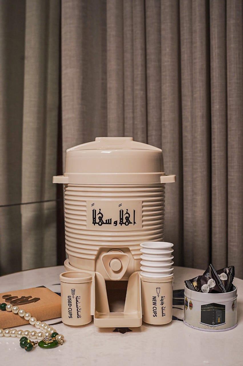 Water Dispenser with 6 Reusable Cups - Durable and Easy to Clean