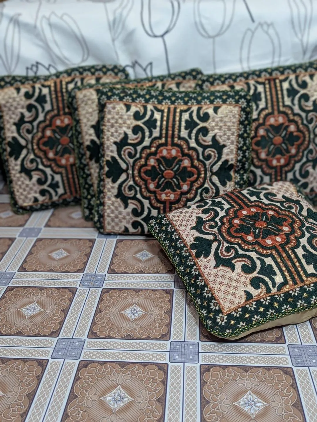 5 Pcs Velvet Jacquard Printed Cushion Cover