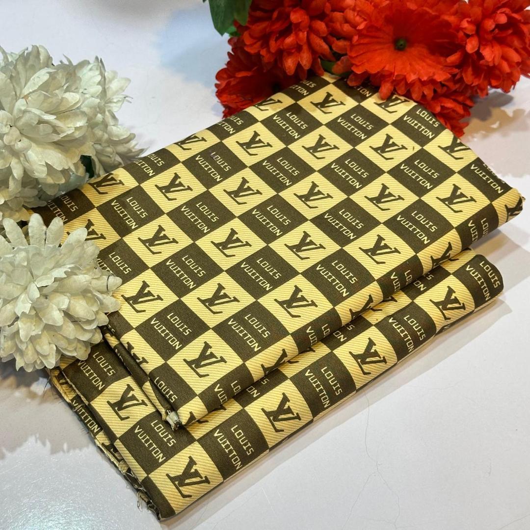 2 Pcs Women's Unstitched Printed Suit