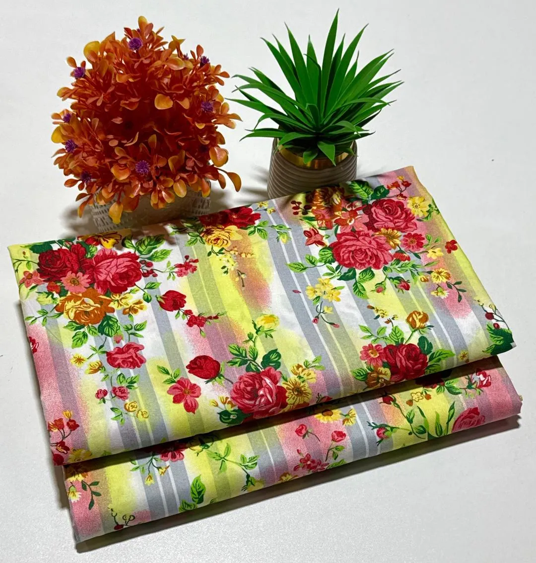 2 Pcs Women's Unstitched Printed Suit