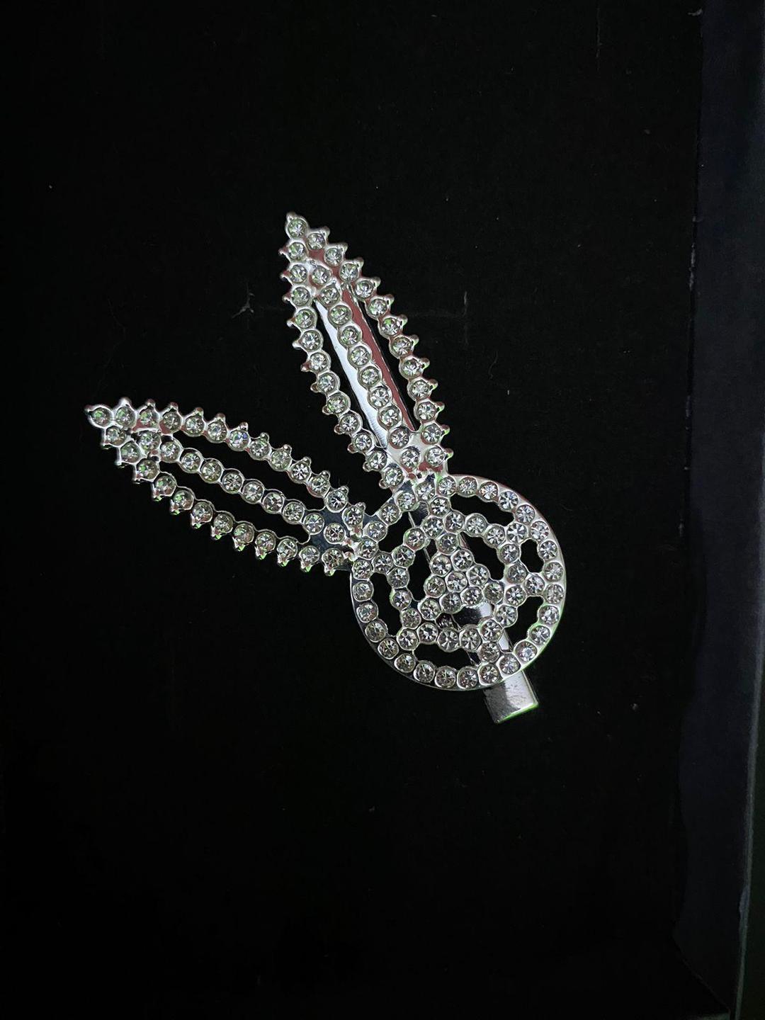 1Pc Bunny Hair Clip With Stones
