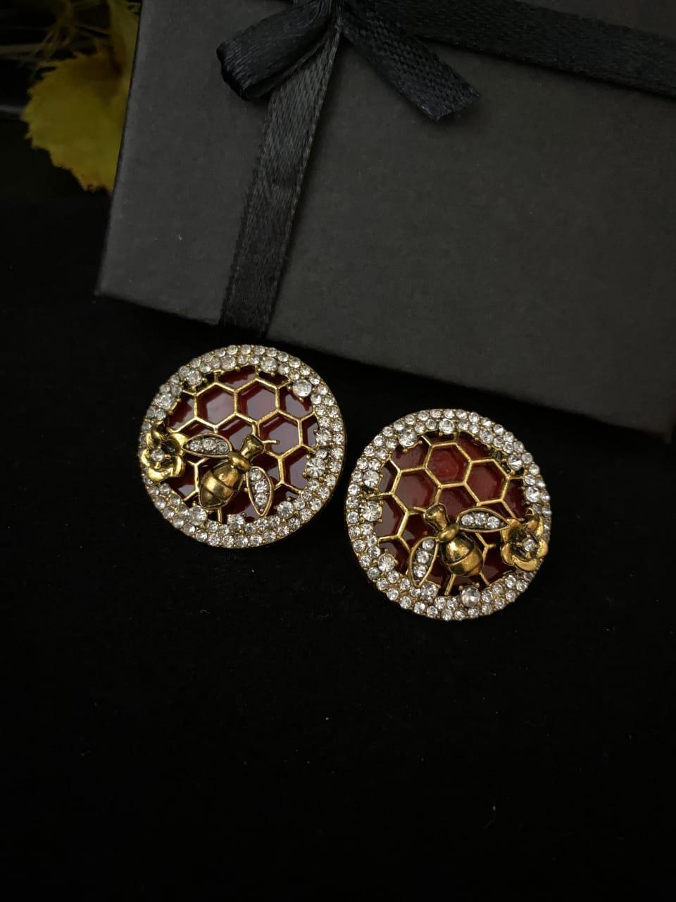 Modern Design Artificial Stones Studs