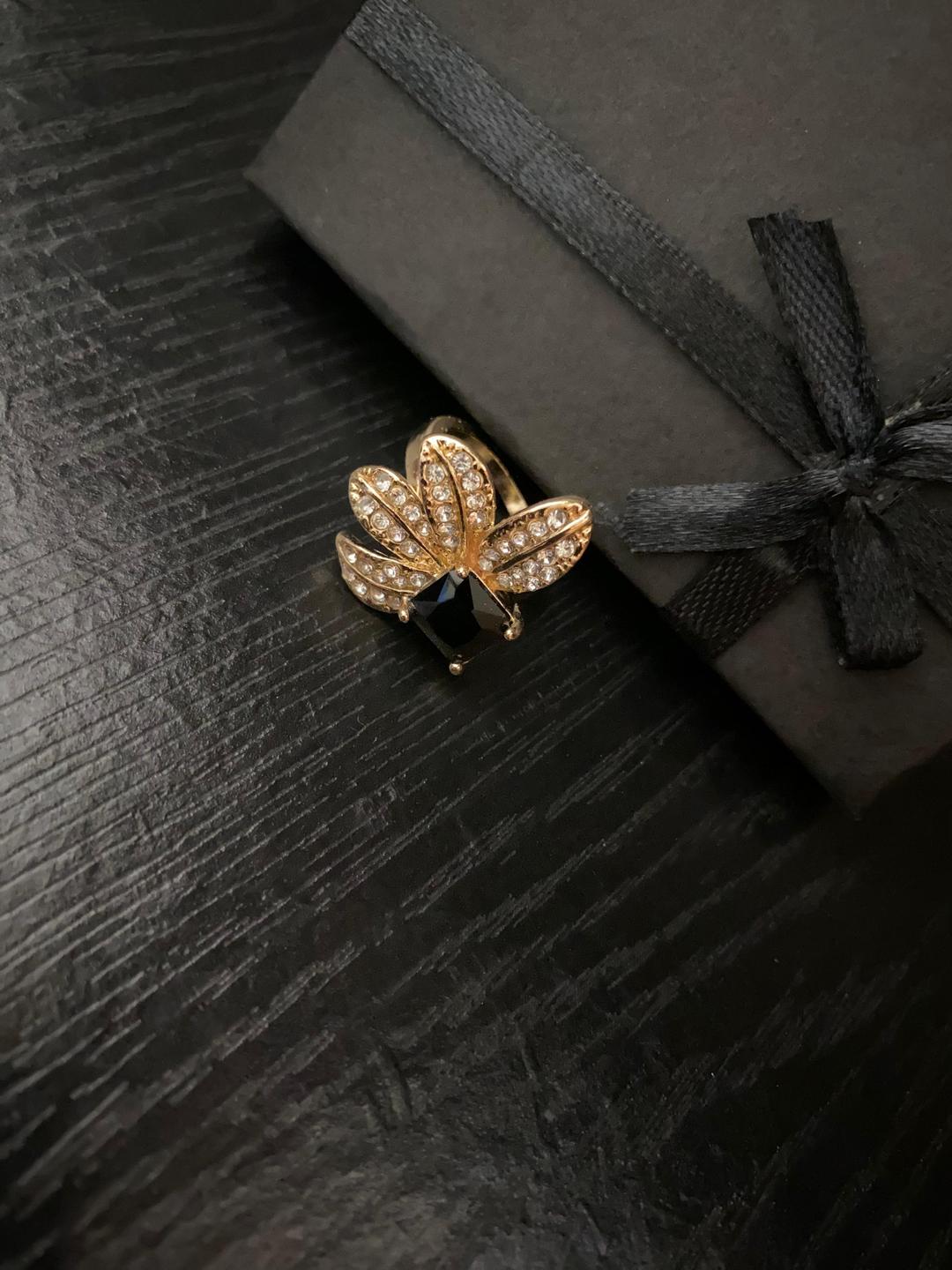 Retro Design Gold Plated Charm Ring