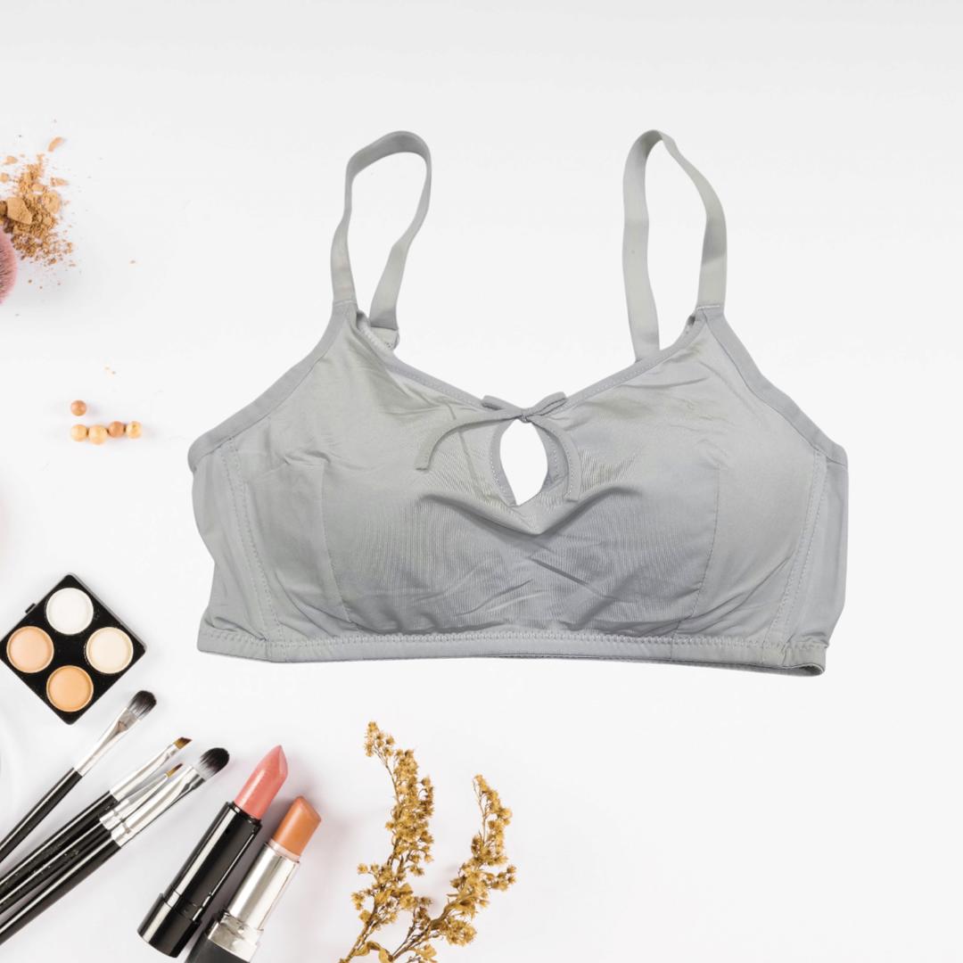 Silk Plain Comfortable And Breathable Padded Bra