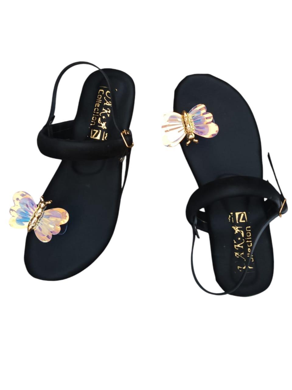 Stylish Women's Fancy Fabric Kolhapuri Chappal - 1 Pcs in Black