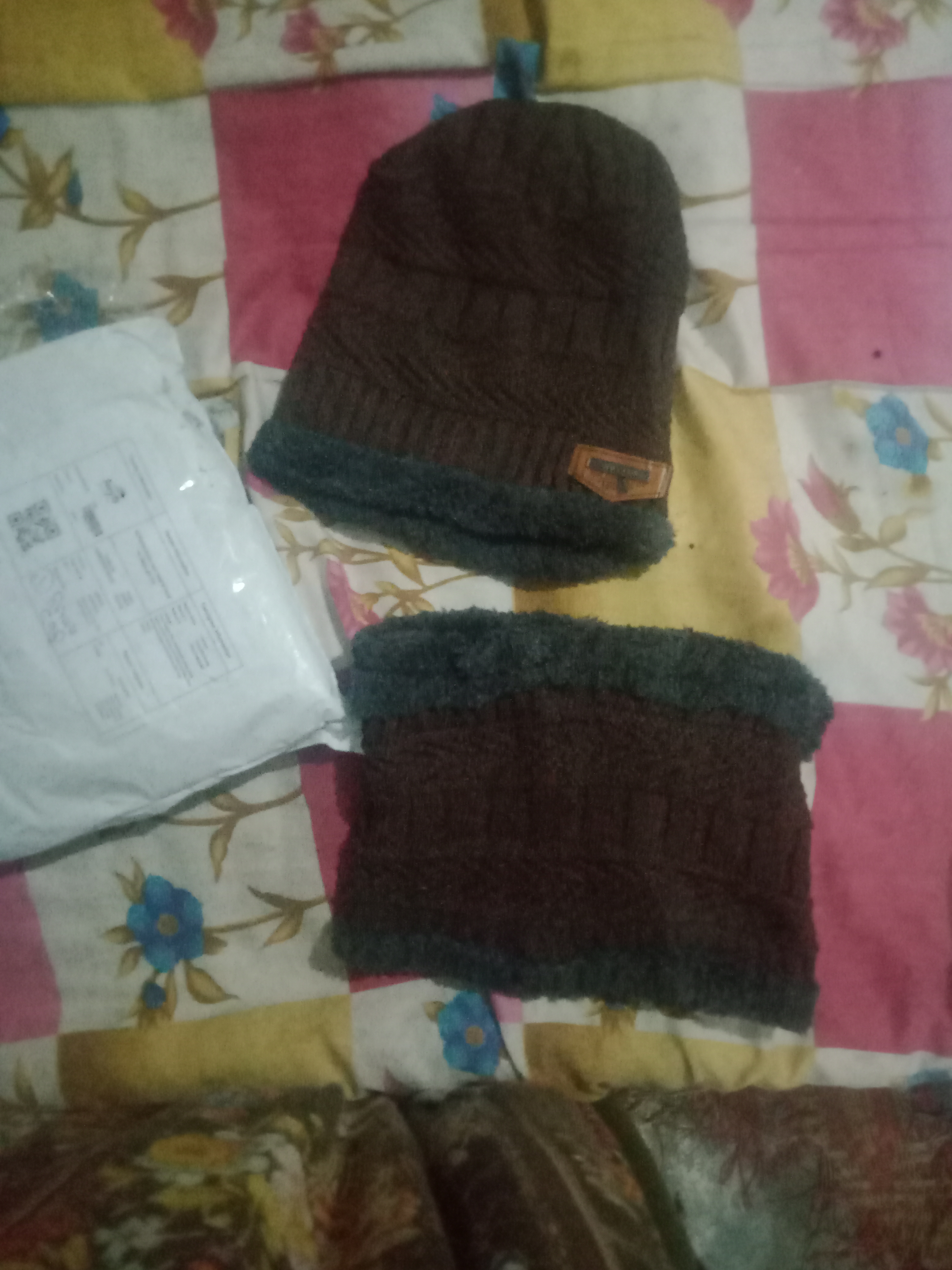 sam hold review 1
