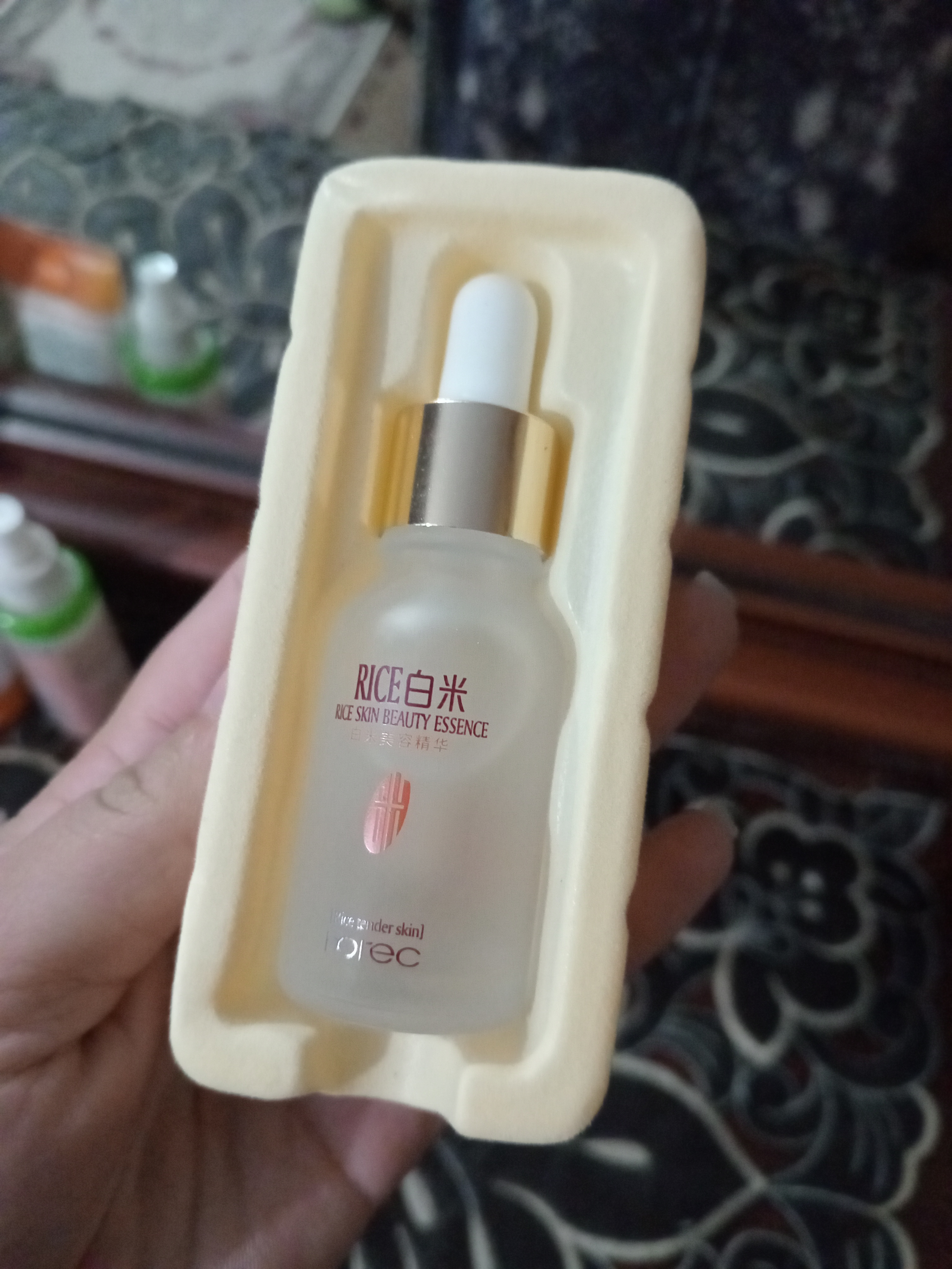 lady luxuries review 1