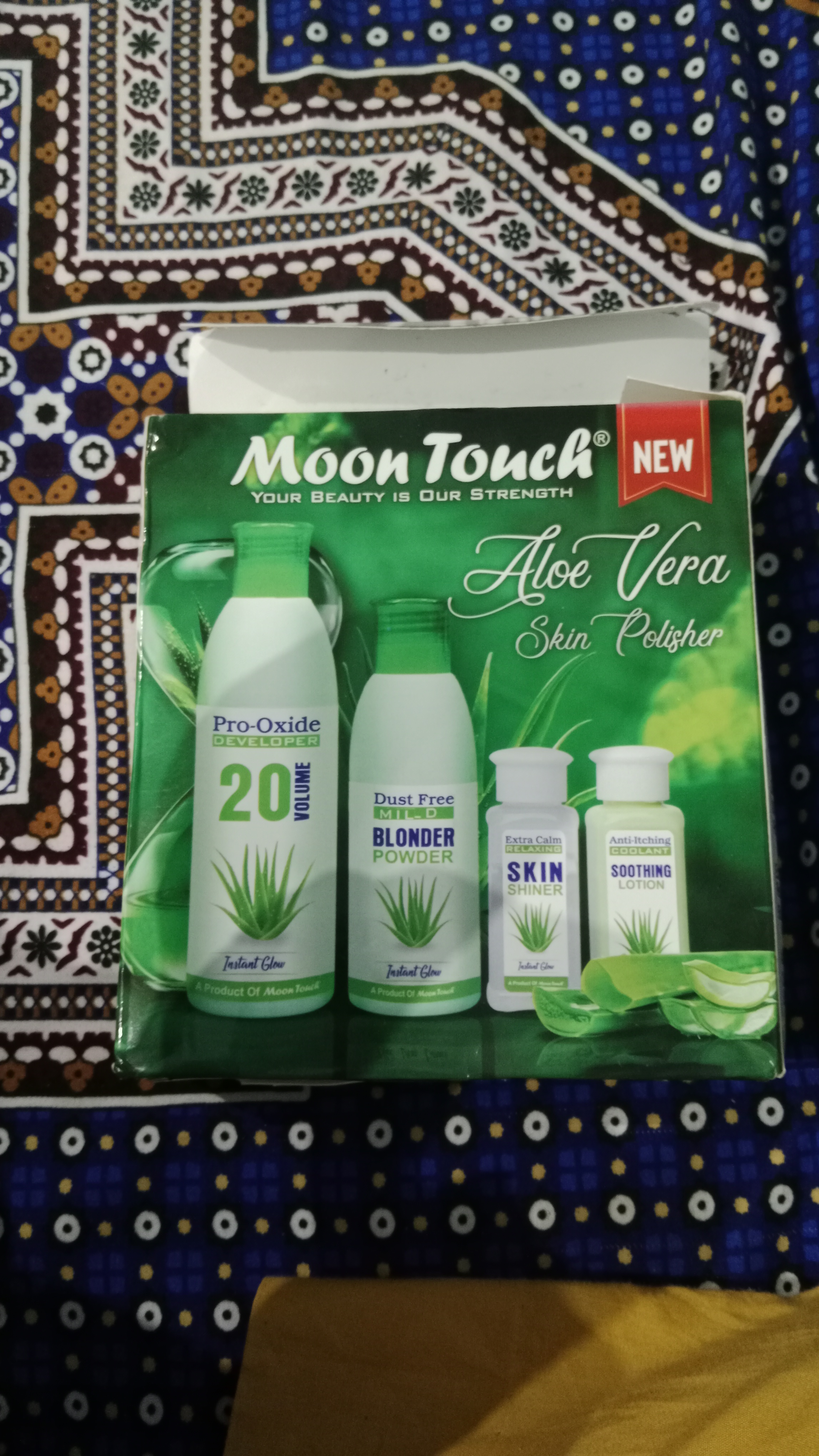 Menahil Aziz review 1