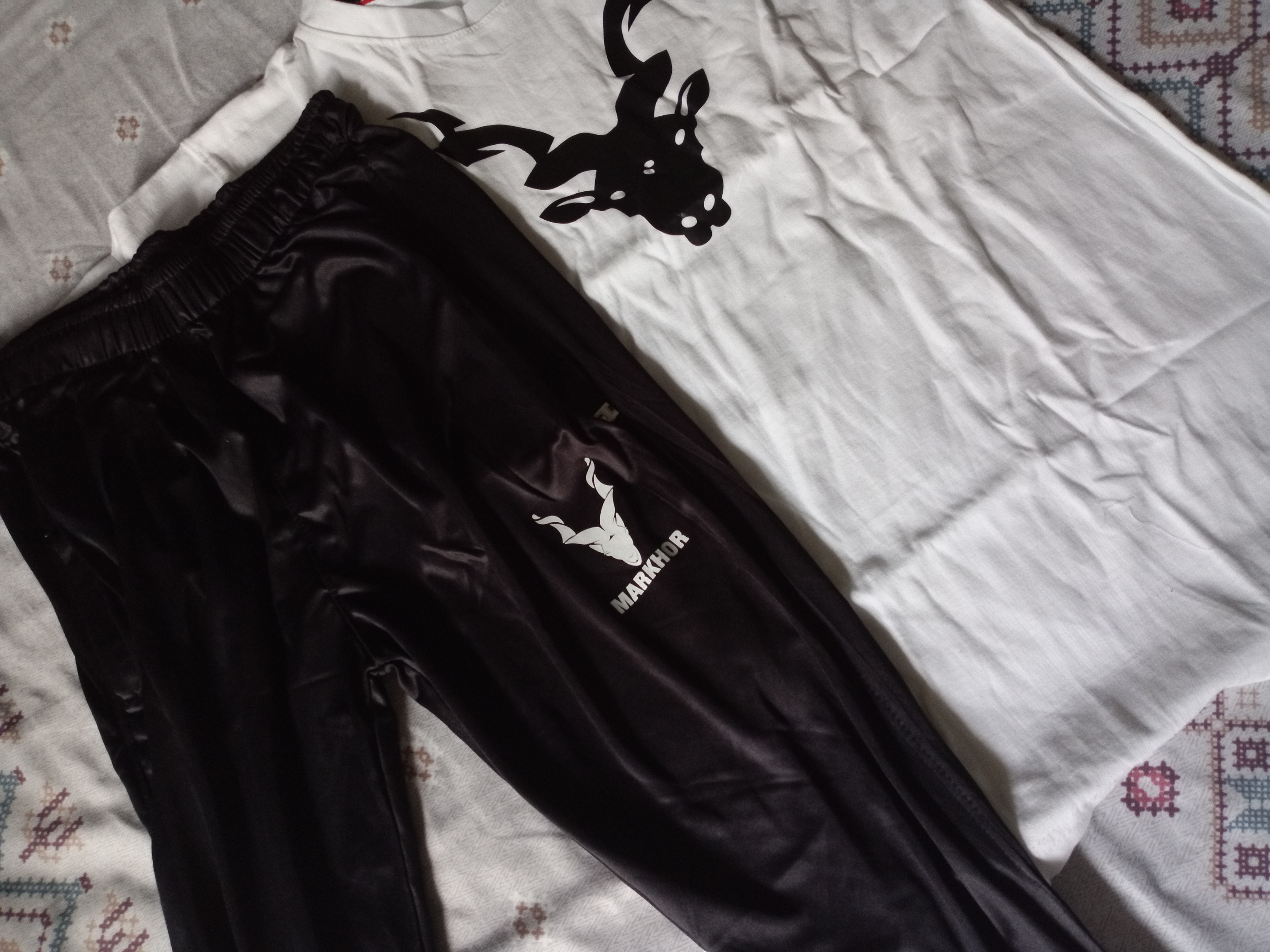 Abubakr Garments  review 1