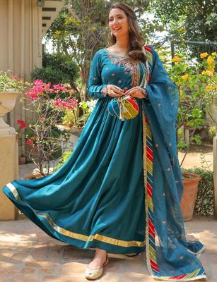 4 Pcs Women's Stitched Maxi Suit Set in Embroidered Shamoz Silk - Blue