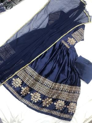 3 Pcs Women's Stitched Shamoz Silk Embroidered Suit thumbnail 3