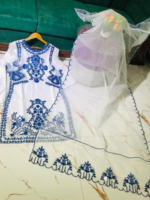 3 Pcs Women's Stitched Organza Embroidered Suit thumbnail 3