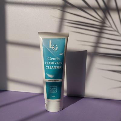 Moon Touch-Gentle Clarifying Cleanser By Live Organics