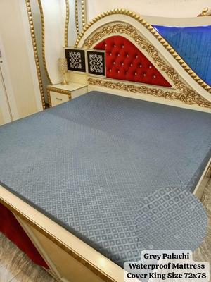 Palachi Plain Double Bed Mattress Cover