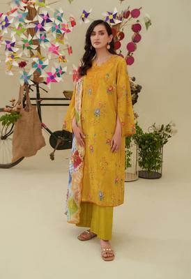 3 Pcs Women's Unstitched Printed Suit