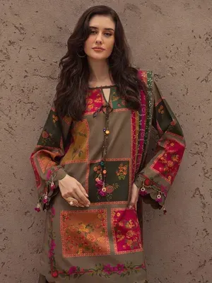 Stylish Printed Lawn Suit - 3 Pcs Set with V-Neck Design thumbnail 5