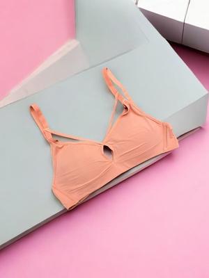 Malai Plain Light Weight Padded Bra