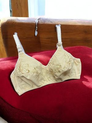 Cotton Embroidered Light Weight Non-Padded Bra