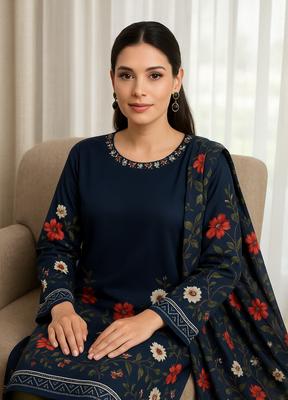 3 Pcs Women's Stitched Printed Suit