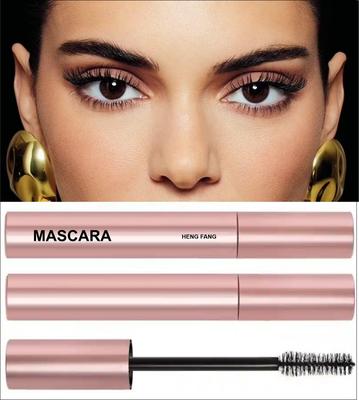 Volumizing Black Mascara - 1 Pcs Glossy Finish for Stunning Lashes