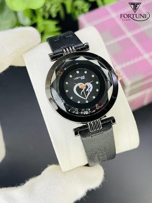 Stylish Women's Quartz Watch - 1 Pc Water Resistant Black Analogue Timepiece