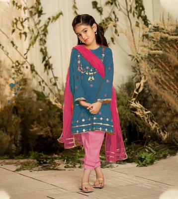 3 Pcs Girl's Lawn Embroidered Unstitched Suit