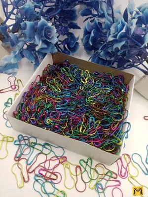 Modern Design Resin Polish Resin Enamel Pin