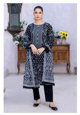 3 Pcs Women's Unstitched Printed Suit