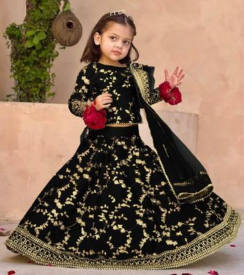 Girl's Embroidered Raw Silk Shirt And Skirt Set - 3 Pcs