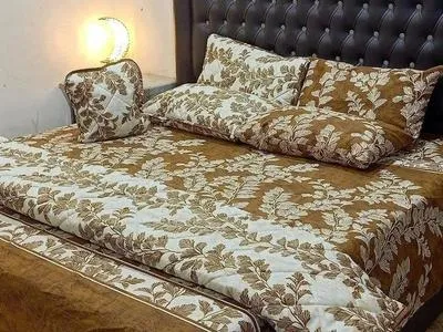 Vibrant 7 Pcs Cotton Salonica Printed Comforter Set
