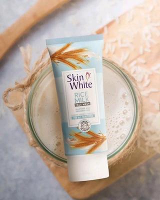 Brightening Face Wash - 50ml | Whitening And Brightening Formula | 1 Pcs