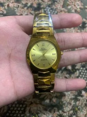 Men's Skin Friendly Strap Watch