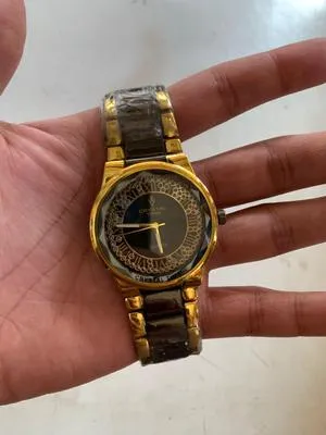 Men's Skin Friendly Strap Watch