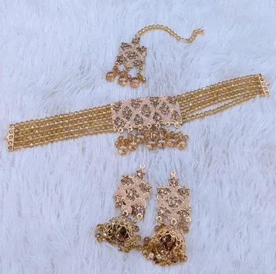 Pearl Stone Pearl Choker Set