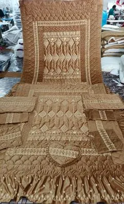 5 Pcs Velvet Jacquard Embroidered Bridal Set