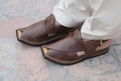 Men's PU Leather Plain Peshawari Chappal
