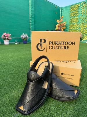 Men's PU Leather Plain Peshawari Chappal