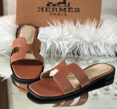 Harmes Flat Slippers
