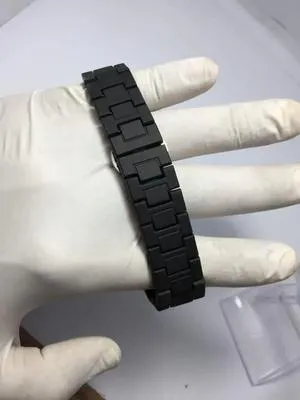 Black Men's Stylish Quartz Watch with Chain Strap thumbnail 2