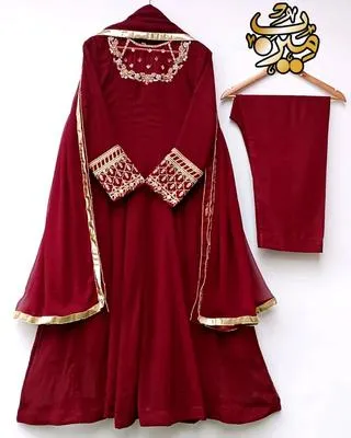 Maroon Chiffon 3Pcs Handwork Maxi Suit with Lace Dupatta