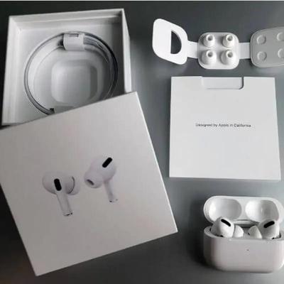 Wireless Airpods - 1 Pcs with Long-Lasting Battery and Fast Charge - Color: Black/White