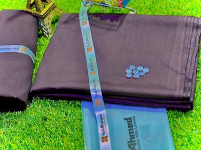 Men's Unstitched Wash And Wear Plain Suit