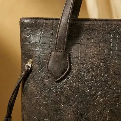 Girl's Rexine Textured Tote Bags thumbnail 2
