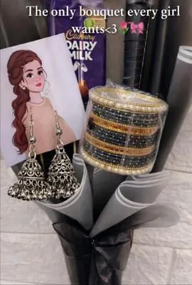 12 Pcs Indian Design Gold Plated Pearl Plain Bangle