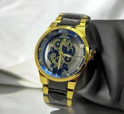 Men's luxury watch 01 Pc stainless steel chain step in black and golden