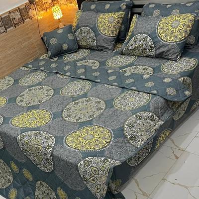 7 Pcs Danier Printed Double Bed Comforter Set