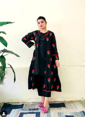 3 Pcs Women's Stitched Silk Embroidered Suit 